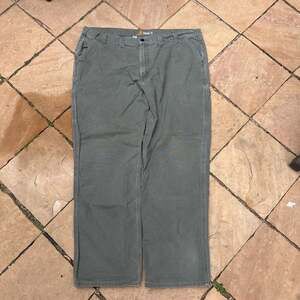 44x32 00's Carhartt Green WorkPants